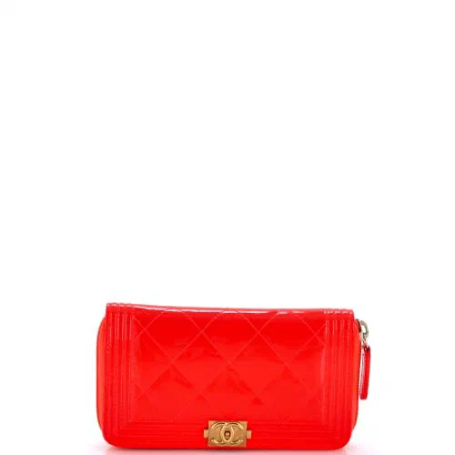 Chanel, Pre-Loved Boy Zip Around Wallet Small