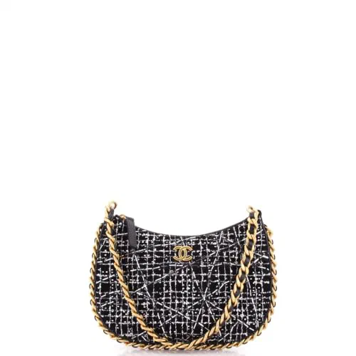 Chanel, Pre-Loved CC Chain Around Hobo