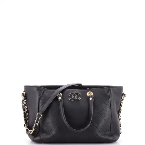 Chanel, Pre-Loved Neo Soft Shopping Tote Small