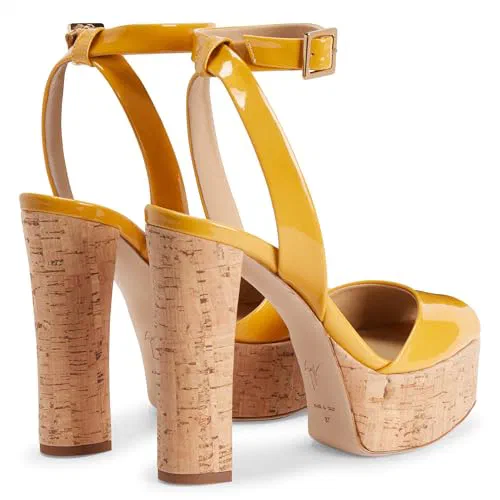 Giuseppe Zanotti, Betty — view 3
