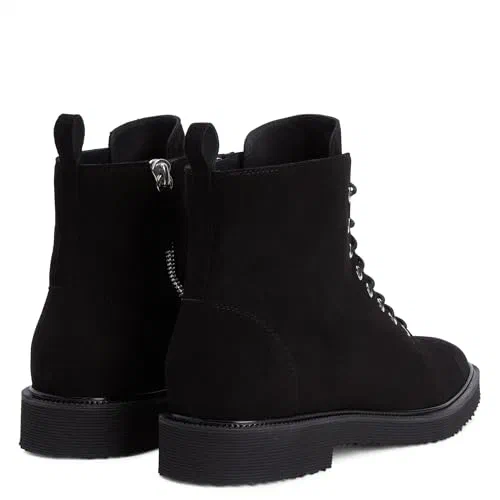 Giuseppe Zanotti, Chris Low — view 3