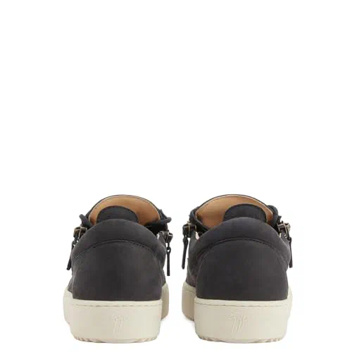 Giuseppe Zanotti, Frankie — view 3