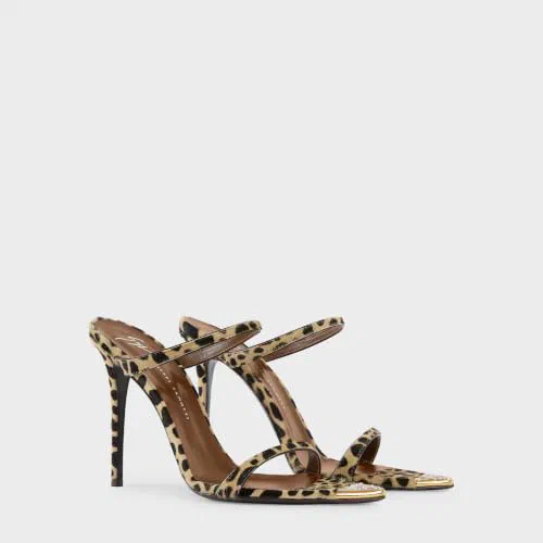 Giuseppe Zanotti, Intriigo Savage 105 — view 3