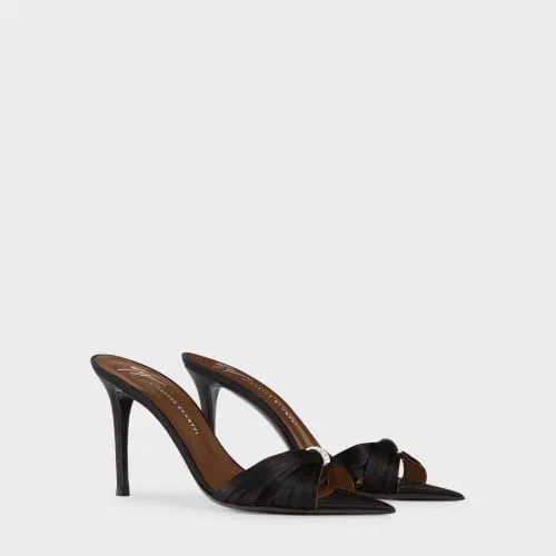 Giuseppe Zanotti, Lumière Mule 90 — view 3