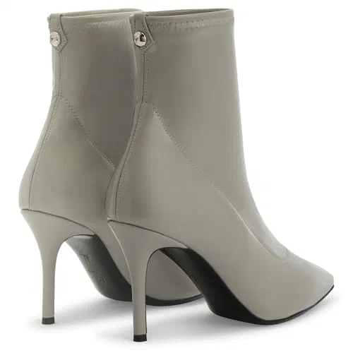 Giuseppe Zanotti, Mirea — view 3