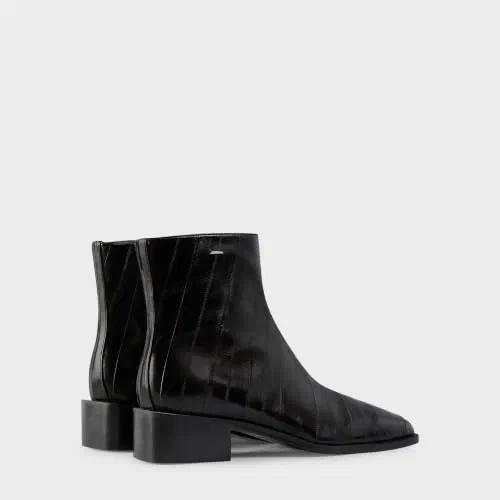 Giuseppe Zanotti, Nemoo — view 3