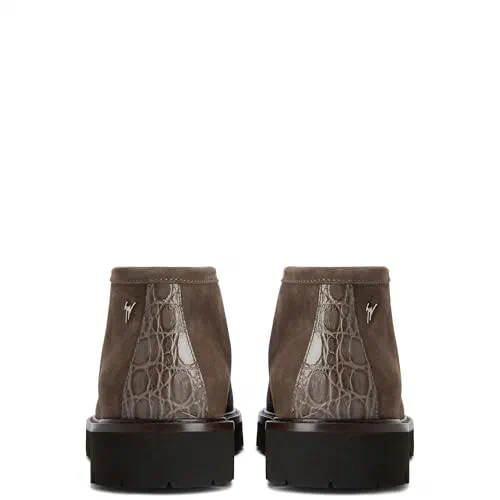 Giuseppe Zanotti, Rivaux High — view 3