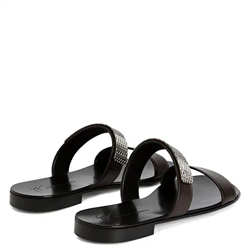 Giuseppe Zanotti, Zak — view 3