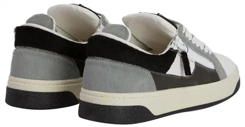 GZ94 Low Top Sneakers — view 3