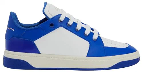 GZ94 Low Top Sneakers