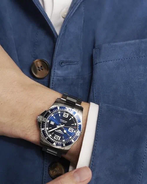 HYDROCONQUEST 44MM Automatic Watch — view 3