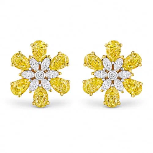 Jaune Bloom 3.12 Carat Diamond Stud Earrings in 18K Gold
