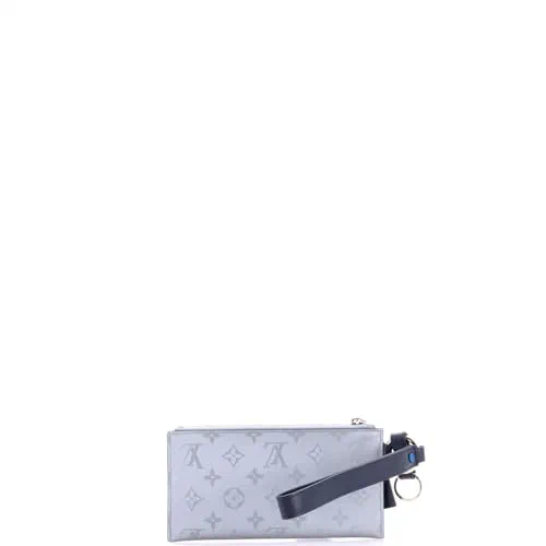 Louis Vuitton, Pre-Loved Alpha Pouch — view 3