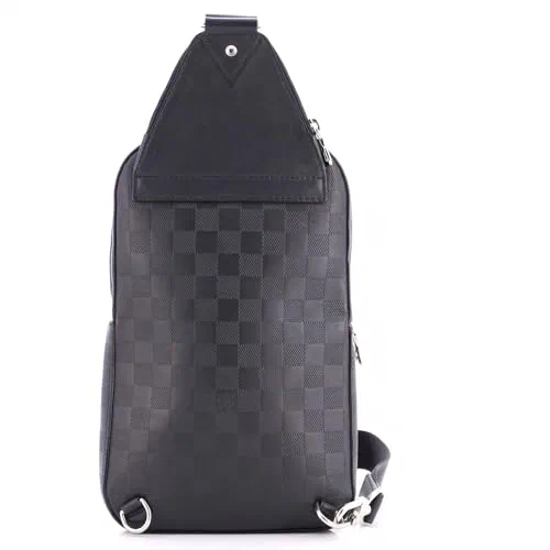 Louis Vuitton, Pre-Loved Avenue Sling Bag NM — view 3