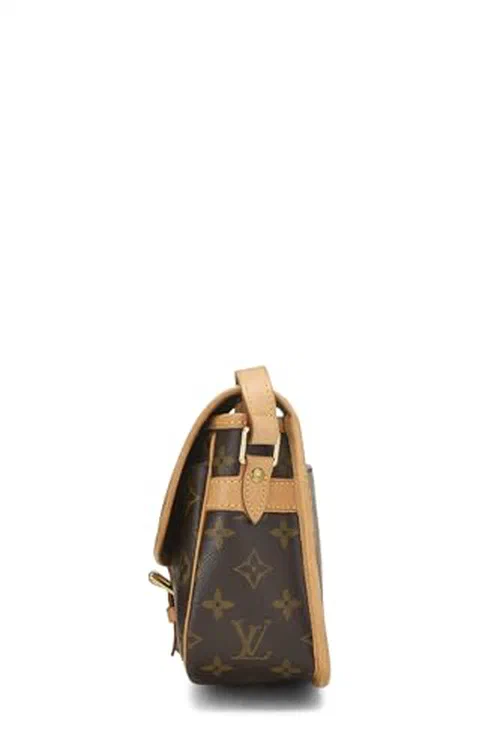 Louis Vuitton, Pre-loved Monogram Canvas Sologne — view 3