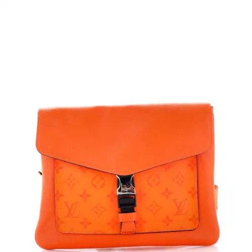 Louis Vuitton, Pre-Loved Outdoor Flap Messenger