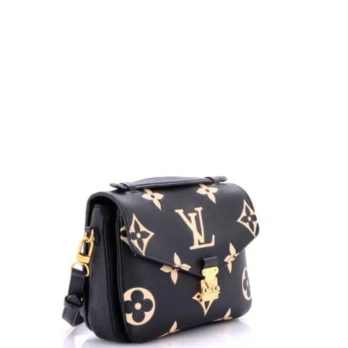 Louis Vuitton, Pre-Loved Pochette Metis — view 3