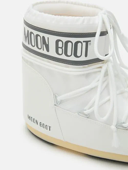 Moon Boot, Icon Low Insulated Slip On Unisex Snow Boots, 9-10.5 Men/10-11.5 Women, White Monocolor — view 3
